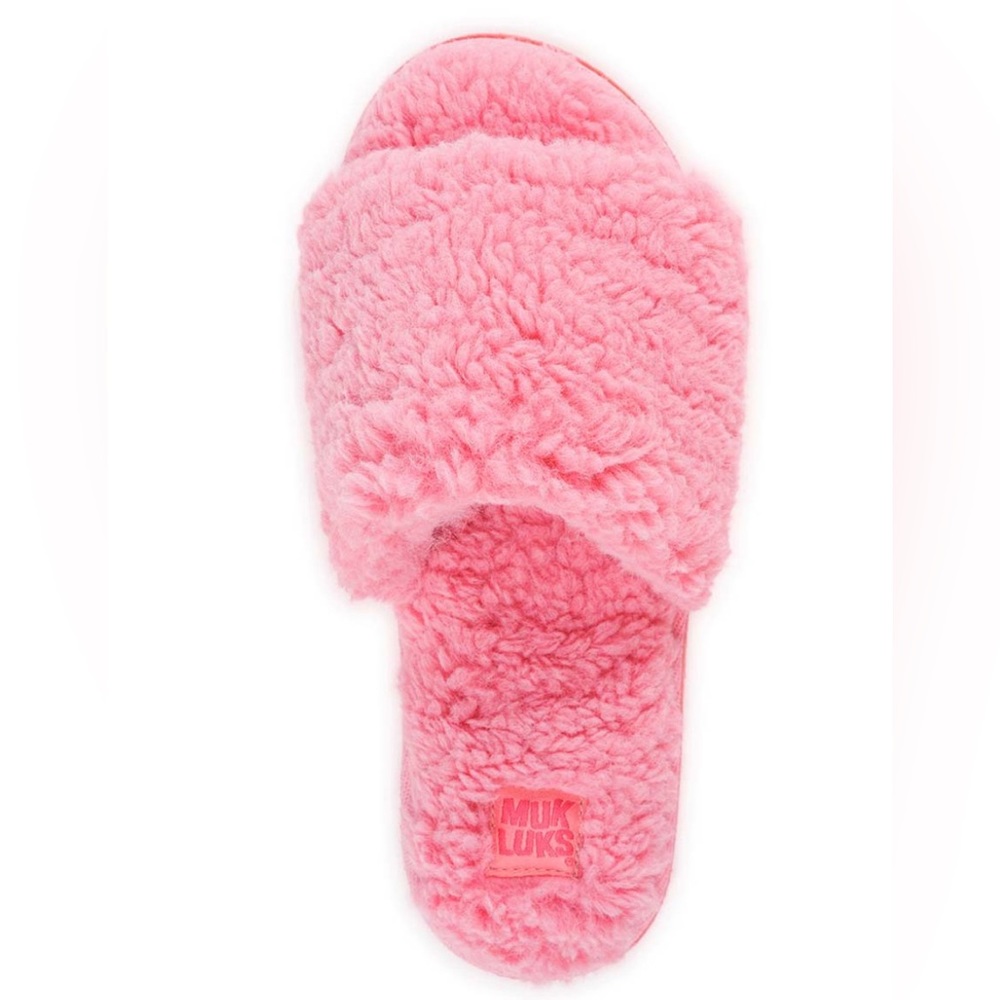 Muk Luks cozy slippers